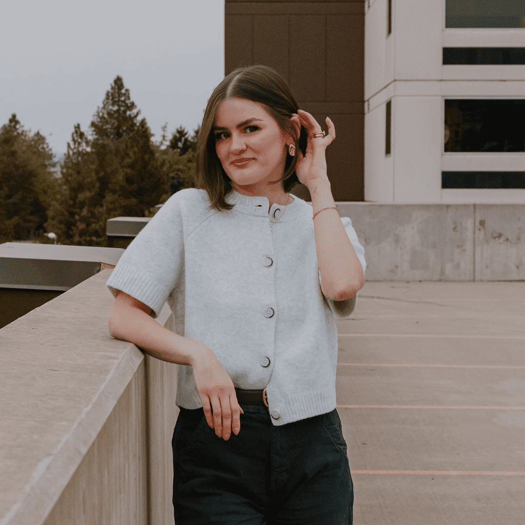 Portrait of Kate, a professional stylist at Sweet Peach, showcasing their expertise and style.