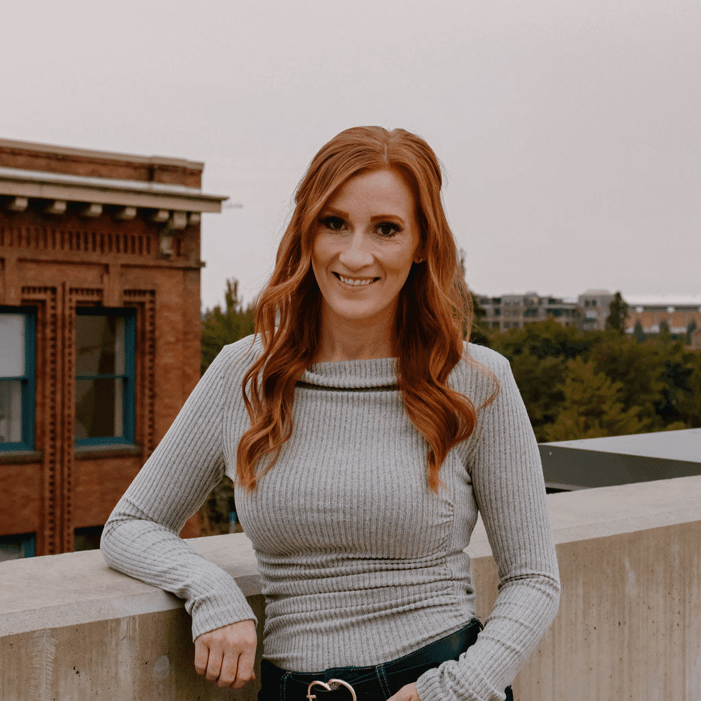 Portrait of Christina, a professional stylist at Sweet Peach, showcasing their expertise and style.